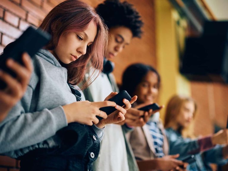Britain’s teens eager to learn about money, but lack support