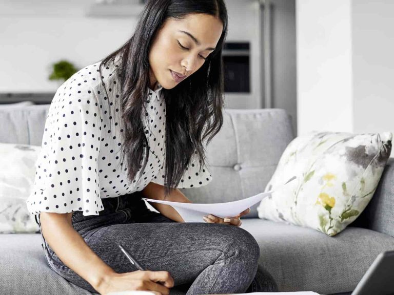 Good financial habits to start in your 20s and 30s